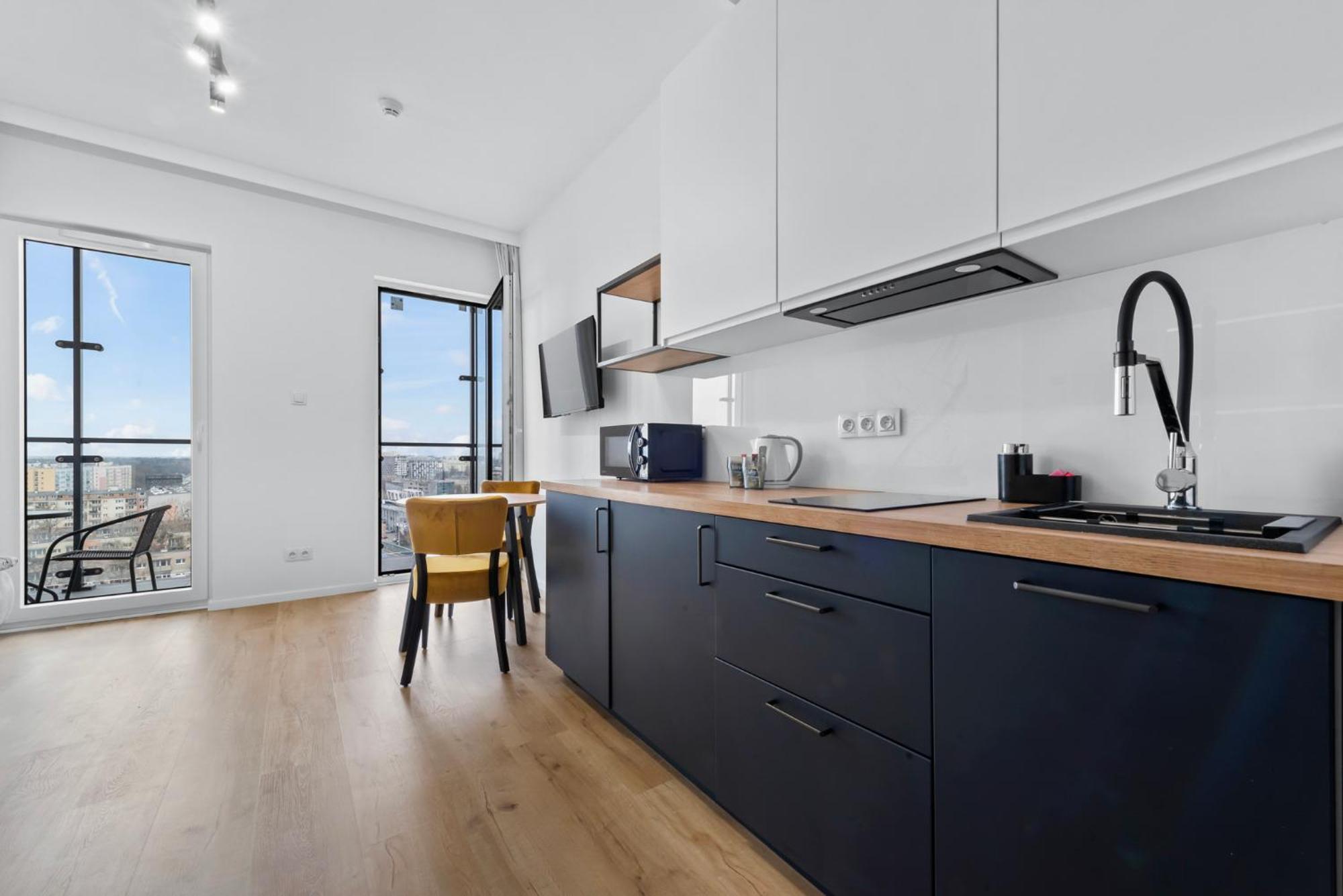 Rentplanet - Apartamenty Kasprzaka Warsaw Luaran gambar