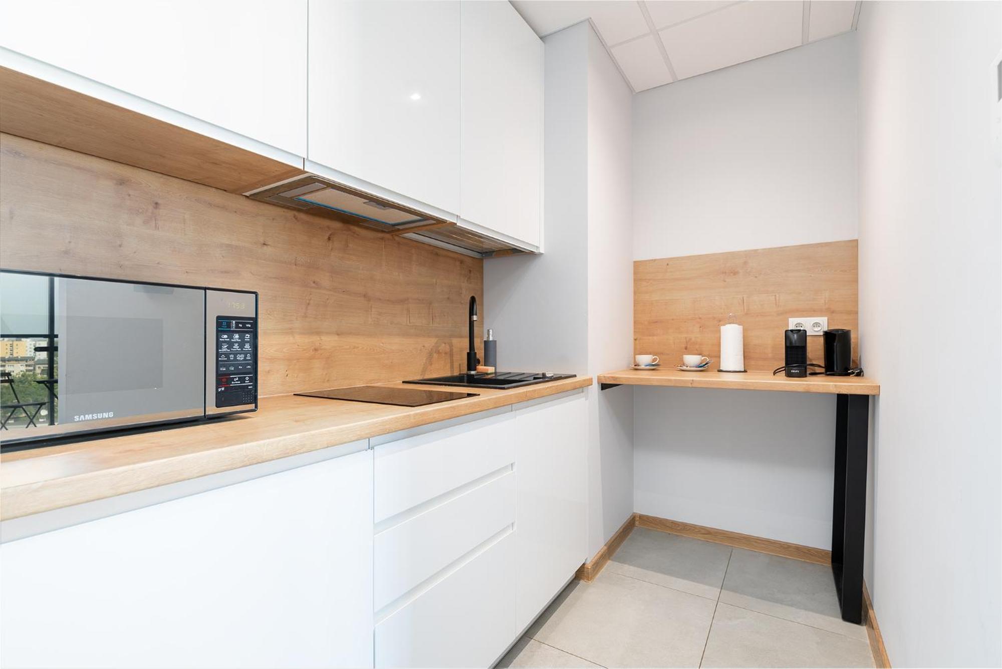 Rentplanet - Apartamenty Kasprzaka Warsaw Luaran gambar