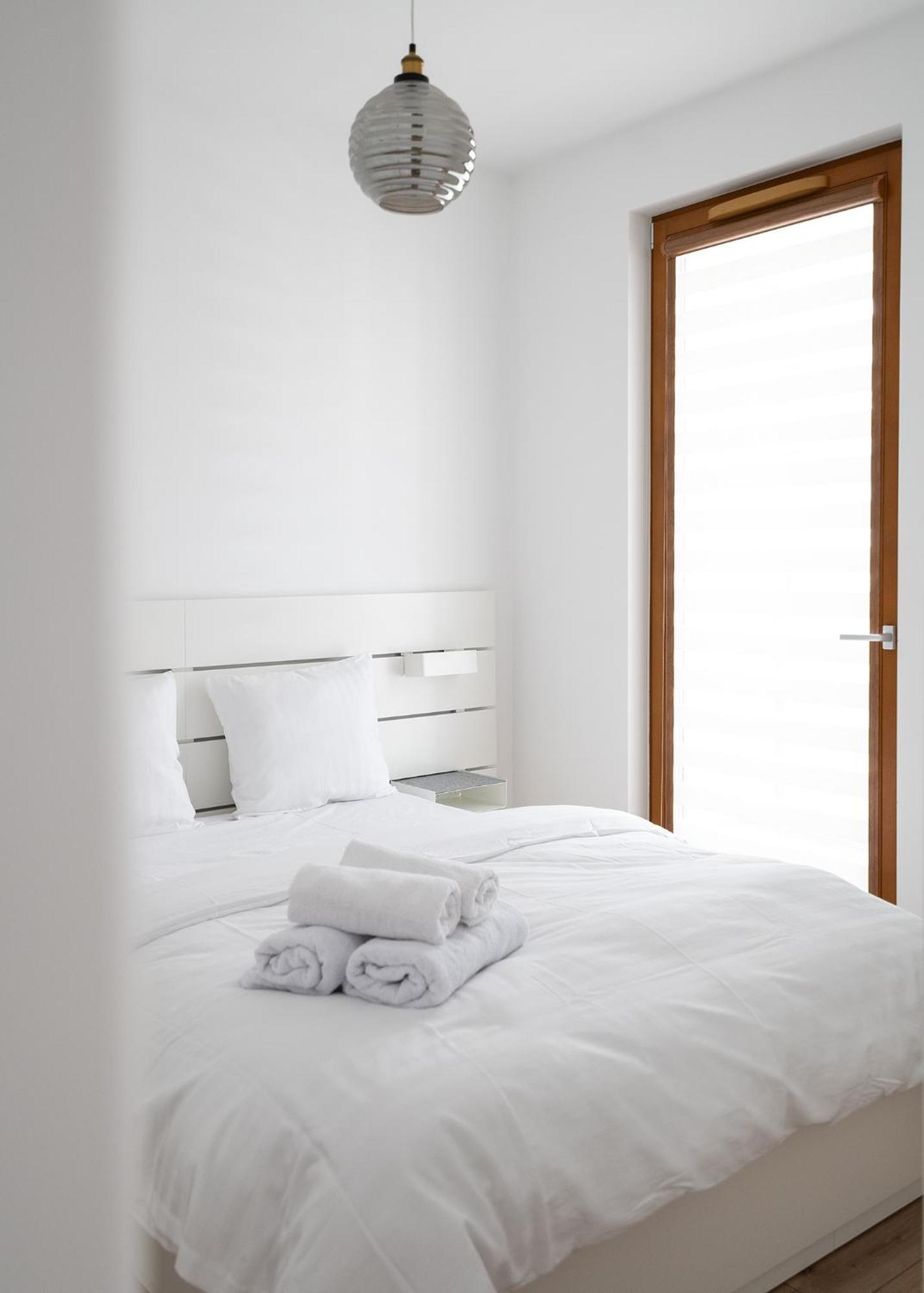 Rentplanet - Apartamenty Kasprzaka Warsaw Luaran gambar